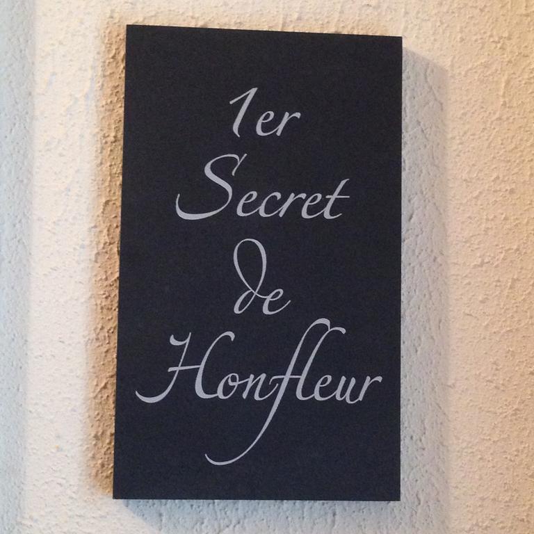 Apartment 1er Secret De *